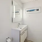 Сasa de vacaciones Uddi - 1-3km From The Sea By Interhome *