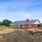 Сasa de vacaciones Uddi - 1-3km From The Sea By Interhome *